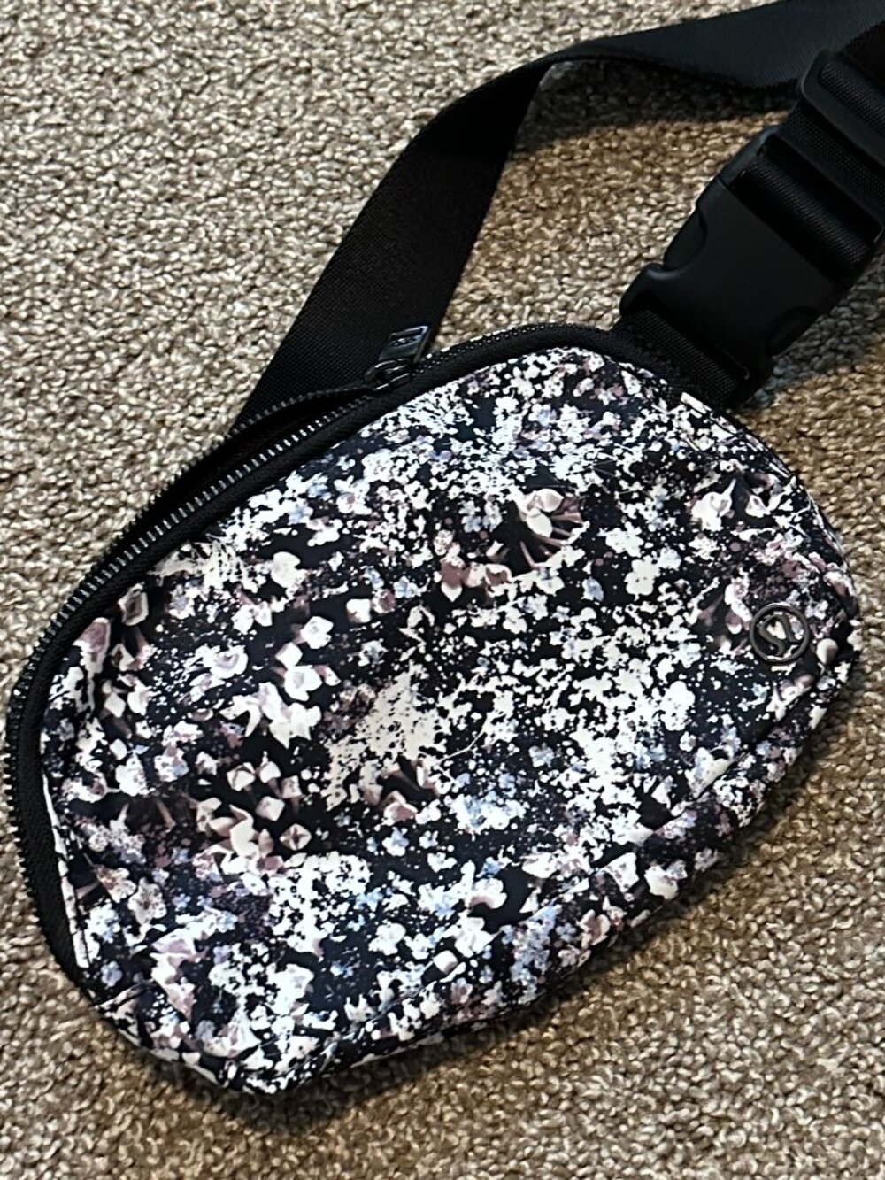 Lululemon Everywhere Belt Bag 1L Floral Mineral Print Crossbody